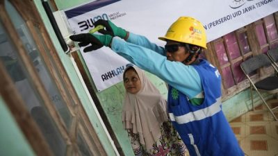 Seribu Rumah di Jateng Sudah Nikmati Listrik Gratis